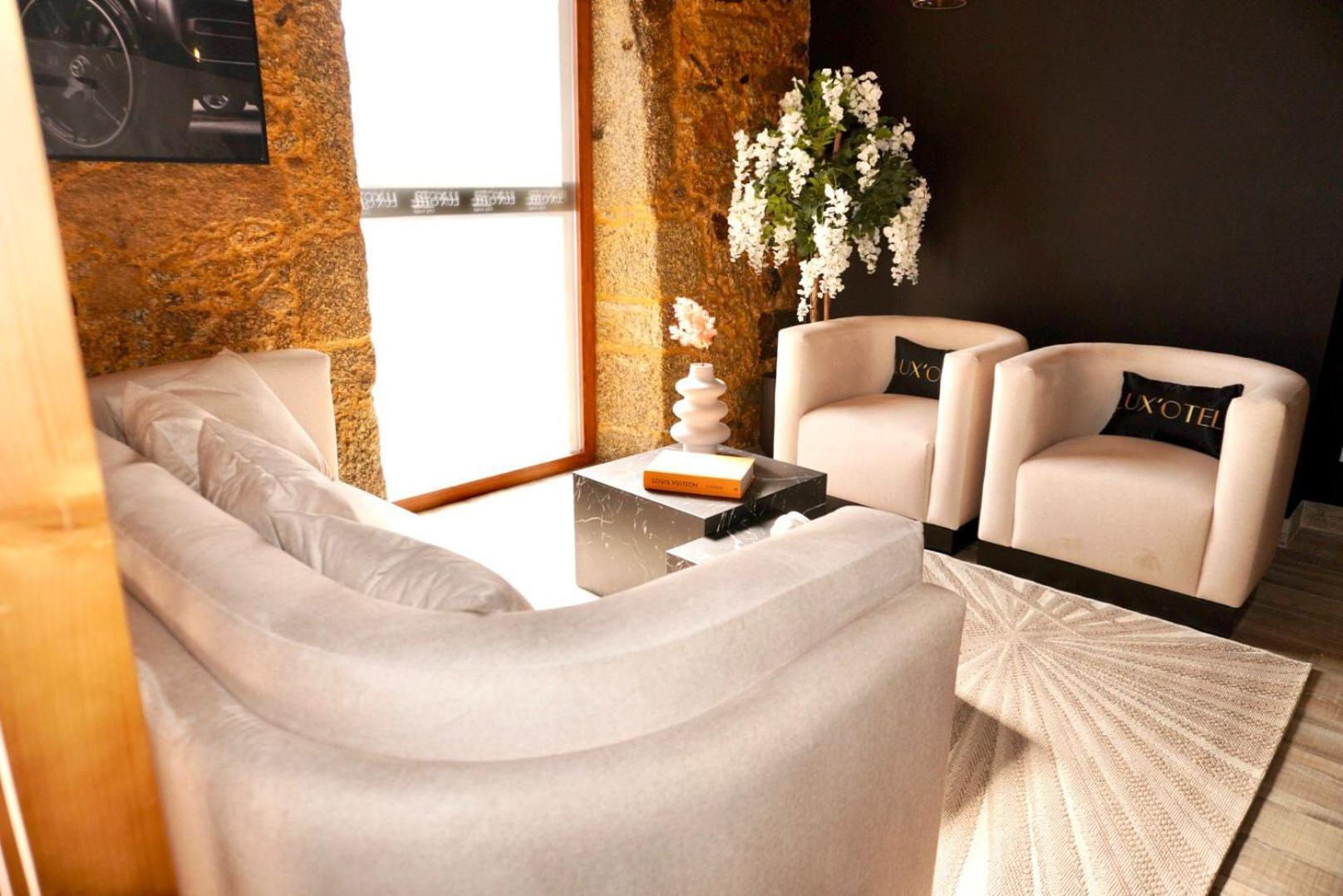 Lux'Otel City Lodge Barcelos Exterior photo